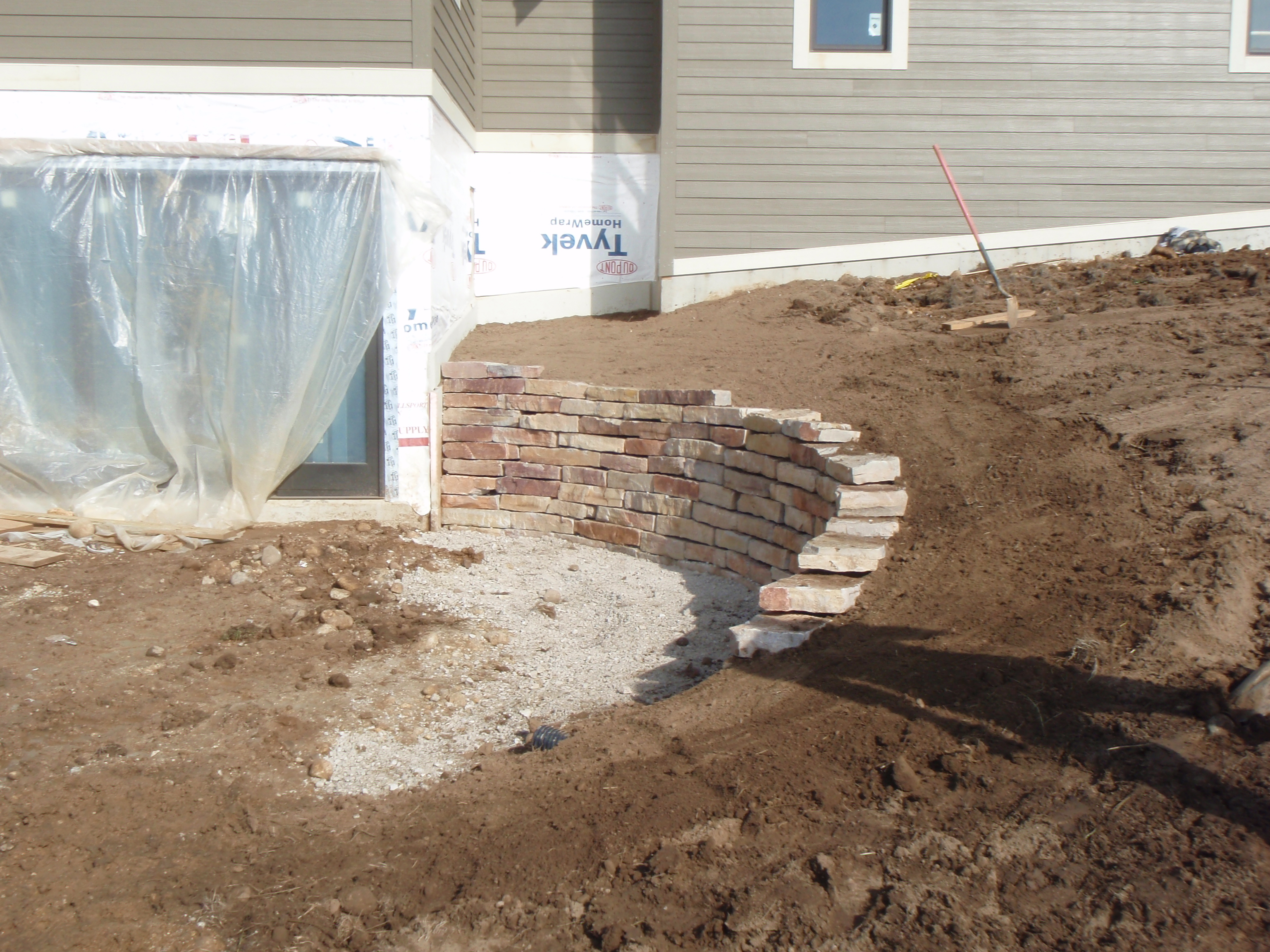 Retaining Wall by Bobs GRading - Chilton Weather Edge Natural Wallstone